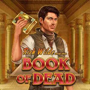 Spillbilde for Book of Dead fra Play'n GO, eventyrer foran et egyptisk gravkammer